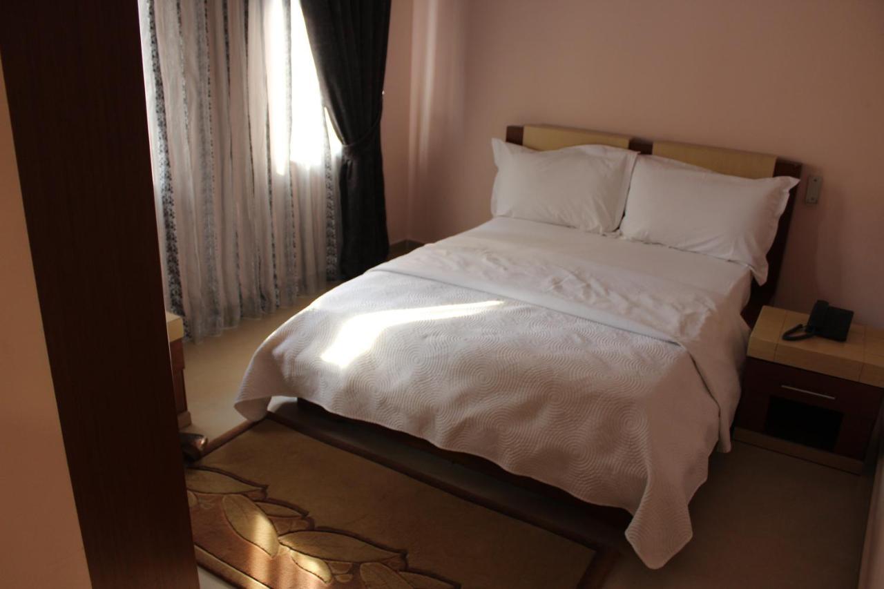 Hotel Piemonte Tiran Dış mekan fotoğraf